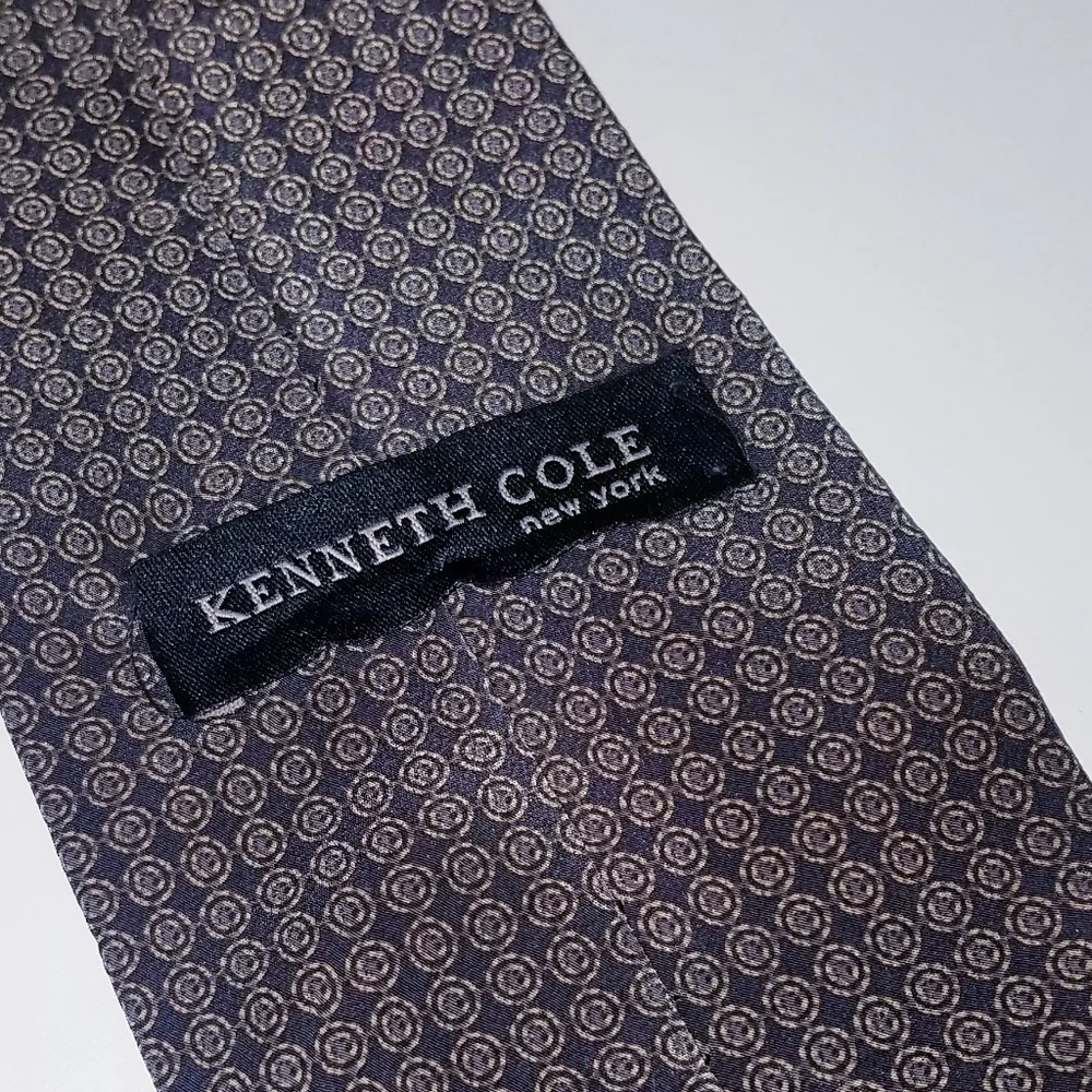 Kenneth Cole Men's Tie Brown Black Shades Made in the USA